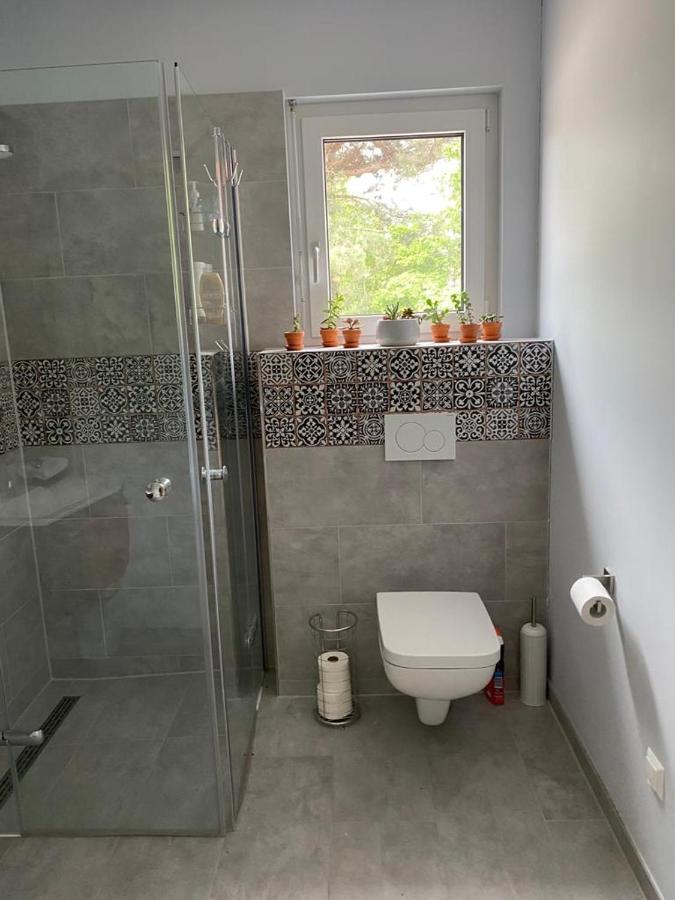 Schönes Privatzimmer Region Hannover Springe Exterior foto